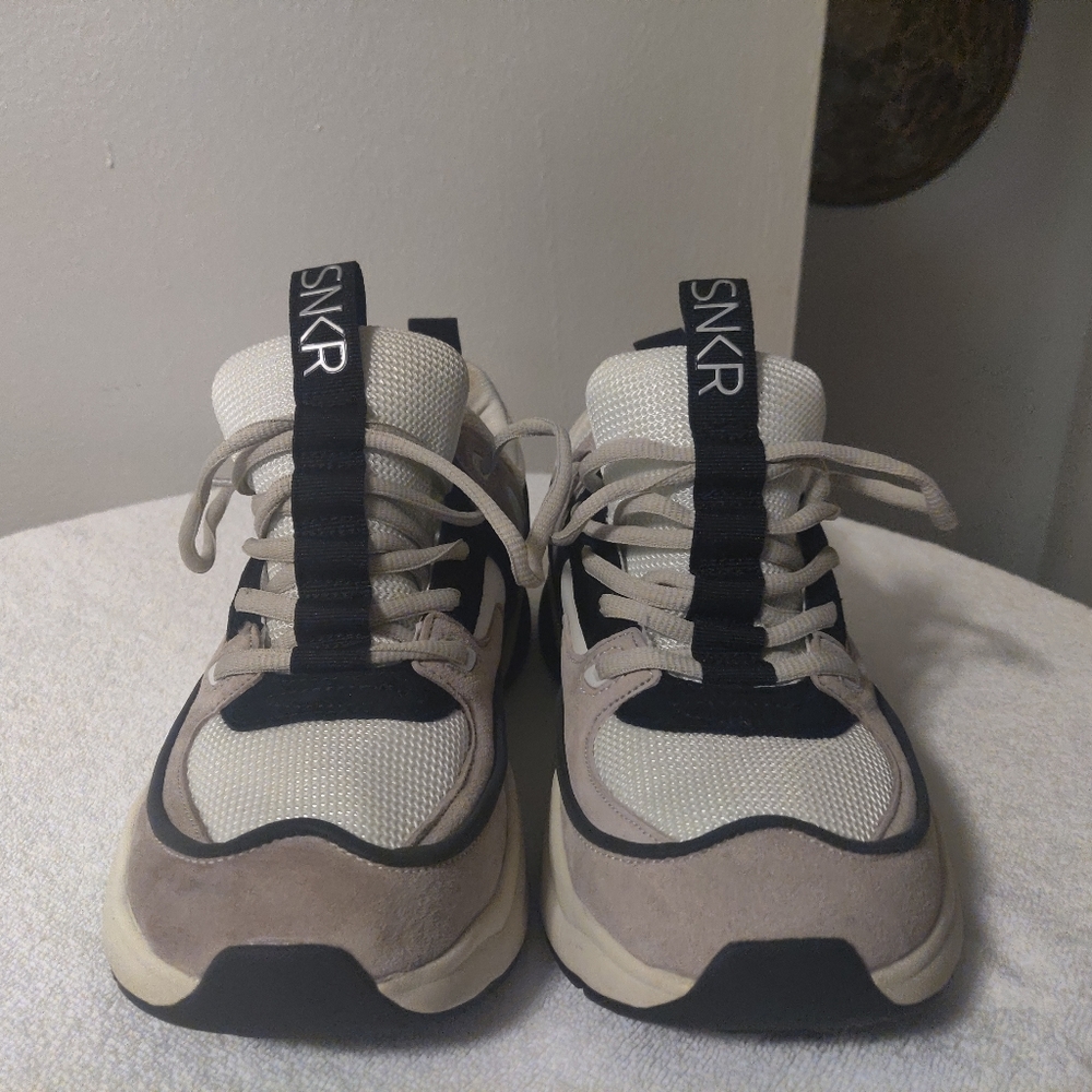 SNKR Project